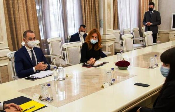 Bečić zahvalio SDMCG na posvećenosti u borbi protiv koronavirusa