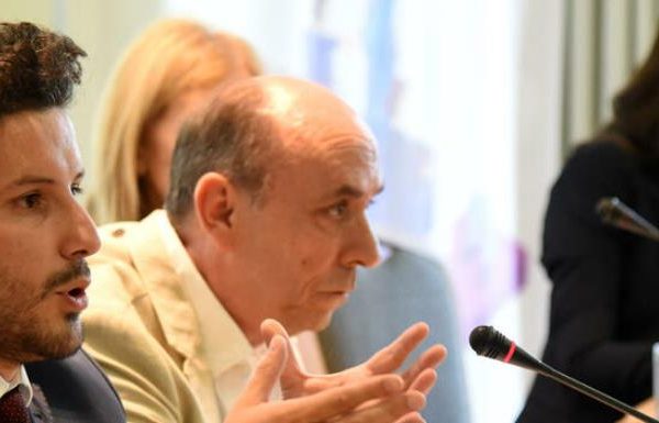 Abazović: Krajnje vrijeme za dijalog o reformama u zdravstvu