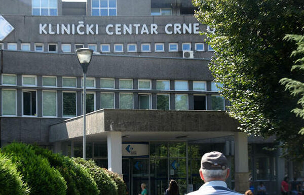 Ko će da nas liječi: Epidemija odlaska ljekara iz KCCG
